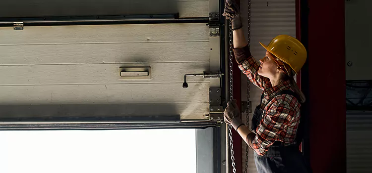 Addressing Common Garage Door Stoppage Issues in Mountain Brook, AL